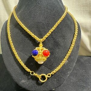 Vtg: Matt Gold Rhinestone, & Cabochon Crown Runway Couture Pendant Necklace